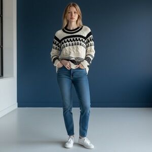 American Eagle Outfitters Fair Isle Knit Sweater Cream Black Cable‎ Knit Size L